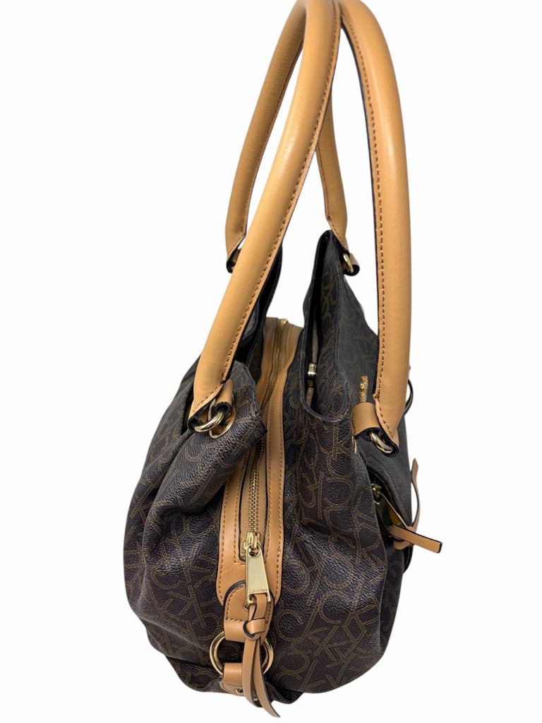 CALVIN KLEIN Size m/L PURSE W