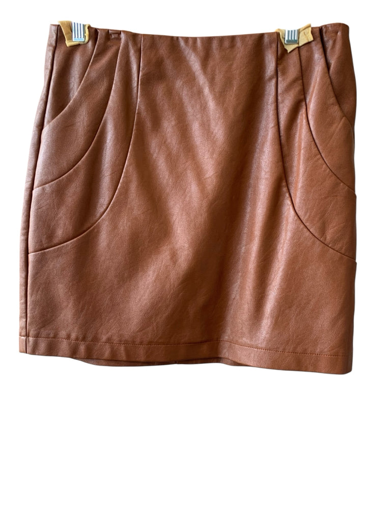 LOVE RICHE  large SKIRT W