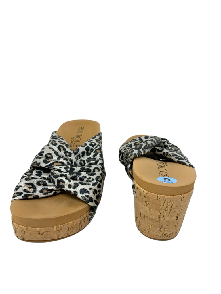 BOUTIQUE BY CORKY'S  6 WEDGE W