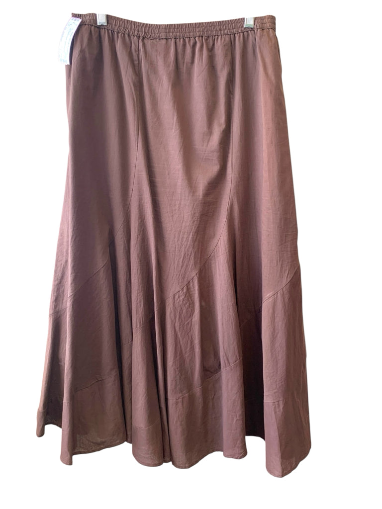 METRO WEAR  medium SKIRT W