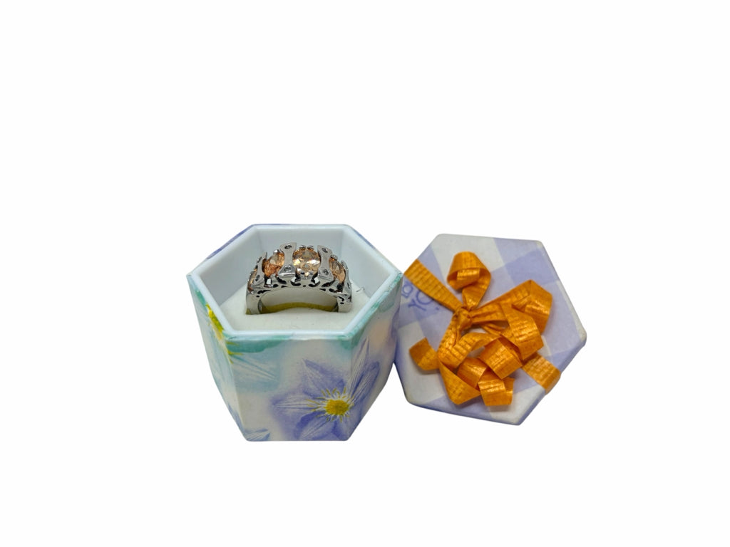 Size 7.5 RING