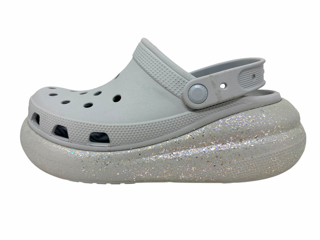 CROCS Size 8 SHOES W