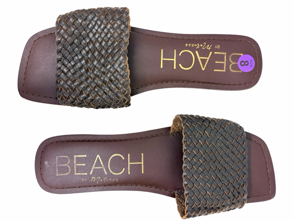 BEACH Size 8 SLIDE W