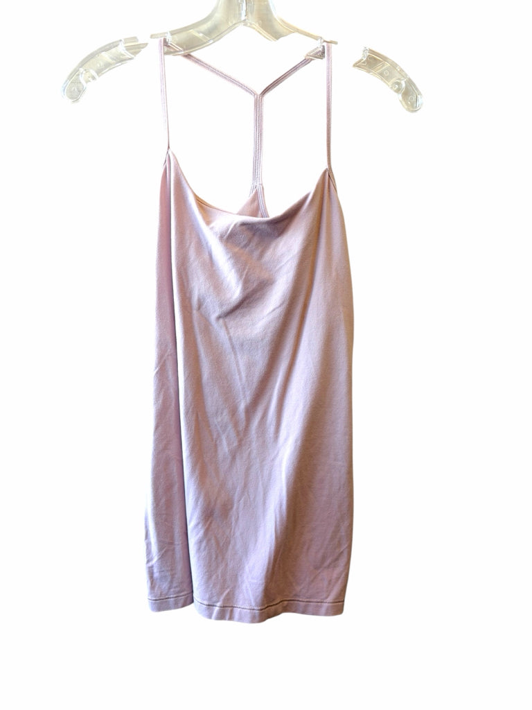 LULULEMON Size medium GYM W