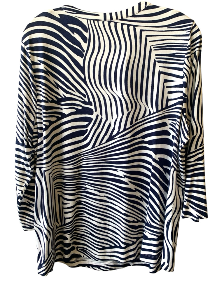 CHICO'S  large TOP  W