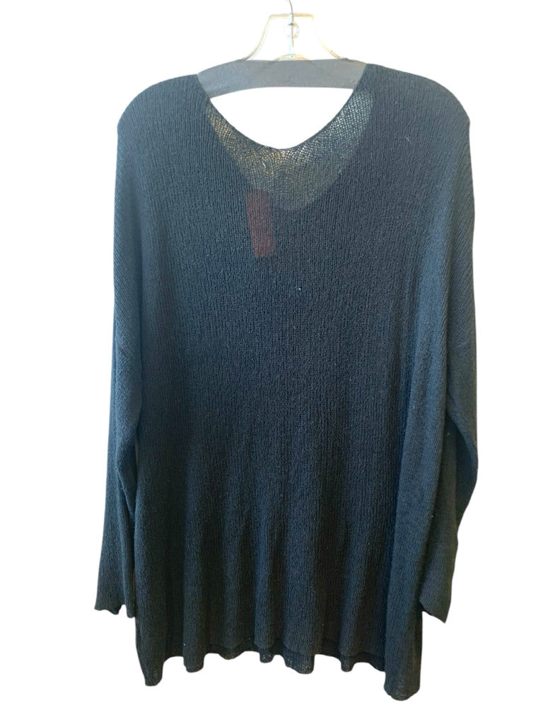 LE LIS  large SWEATER W