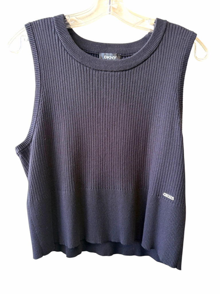 DKNY Size large TOP W