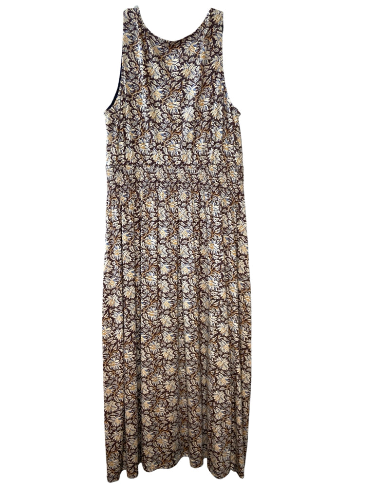 GARNET HILL Size medium SUN DRS W