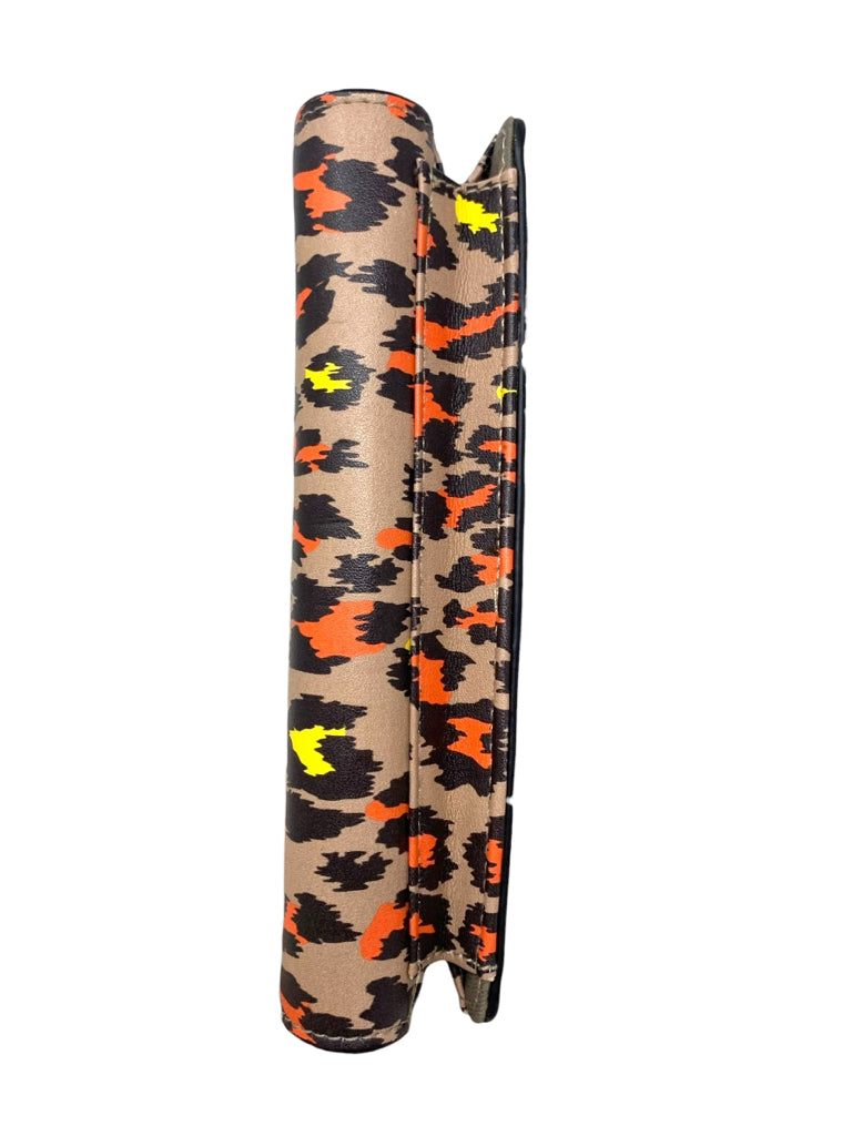 NEIMAN MARCUS  NEW! CROSSBODY W