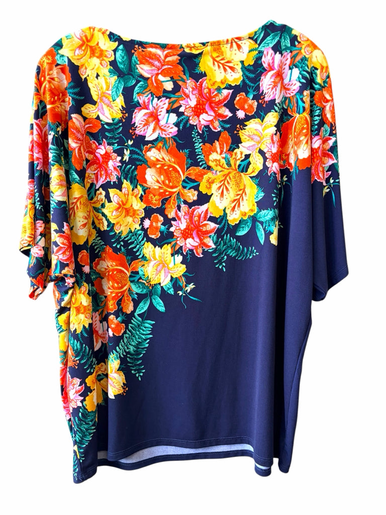 JM COLLECTION Size medium TOP W