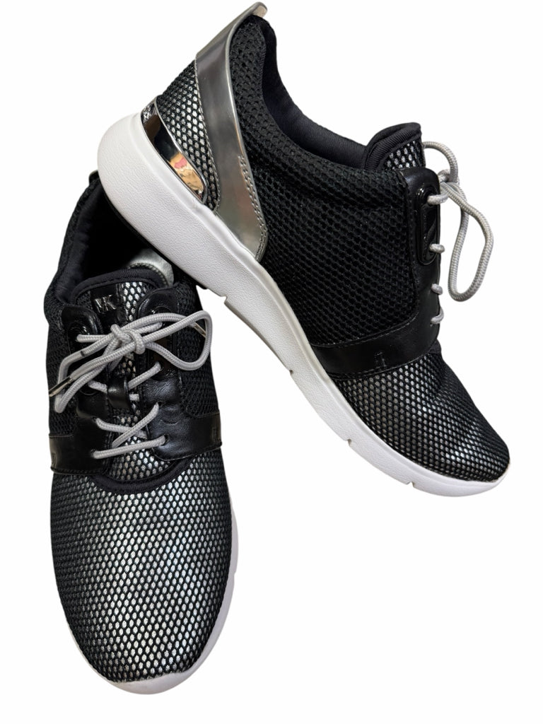 MICHAEL KORS Size 8.5 SNEAKERS W