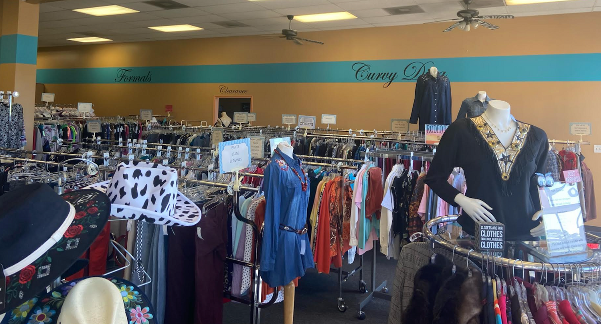 Contact Retail Therapy Resale Boutique Contact Retail Therapy Resale Boutique