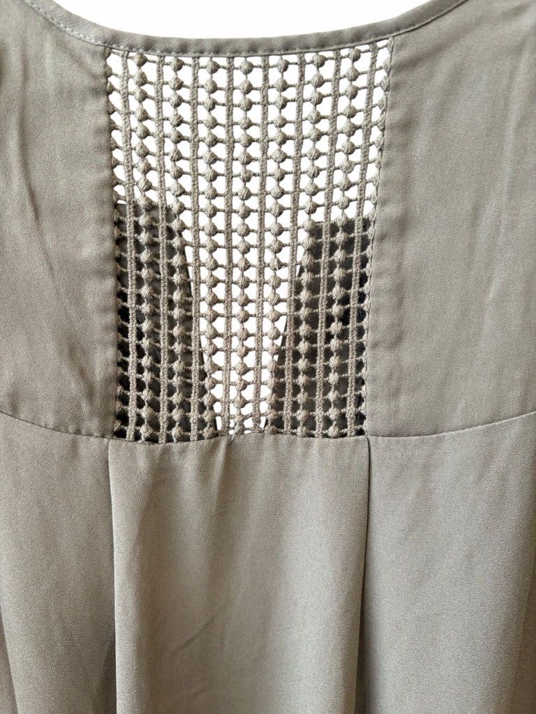 DANIEL RAINN Size 1X TOP W