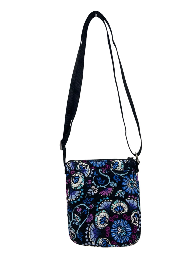 VERA BRADLEY Size s/M CROSSBODY W