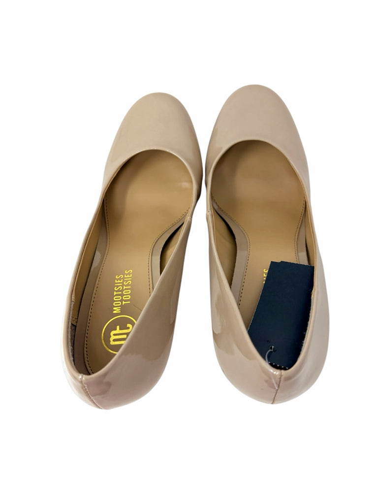 MOOTSIES TOOTSIES Size 9 HEEL W