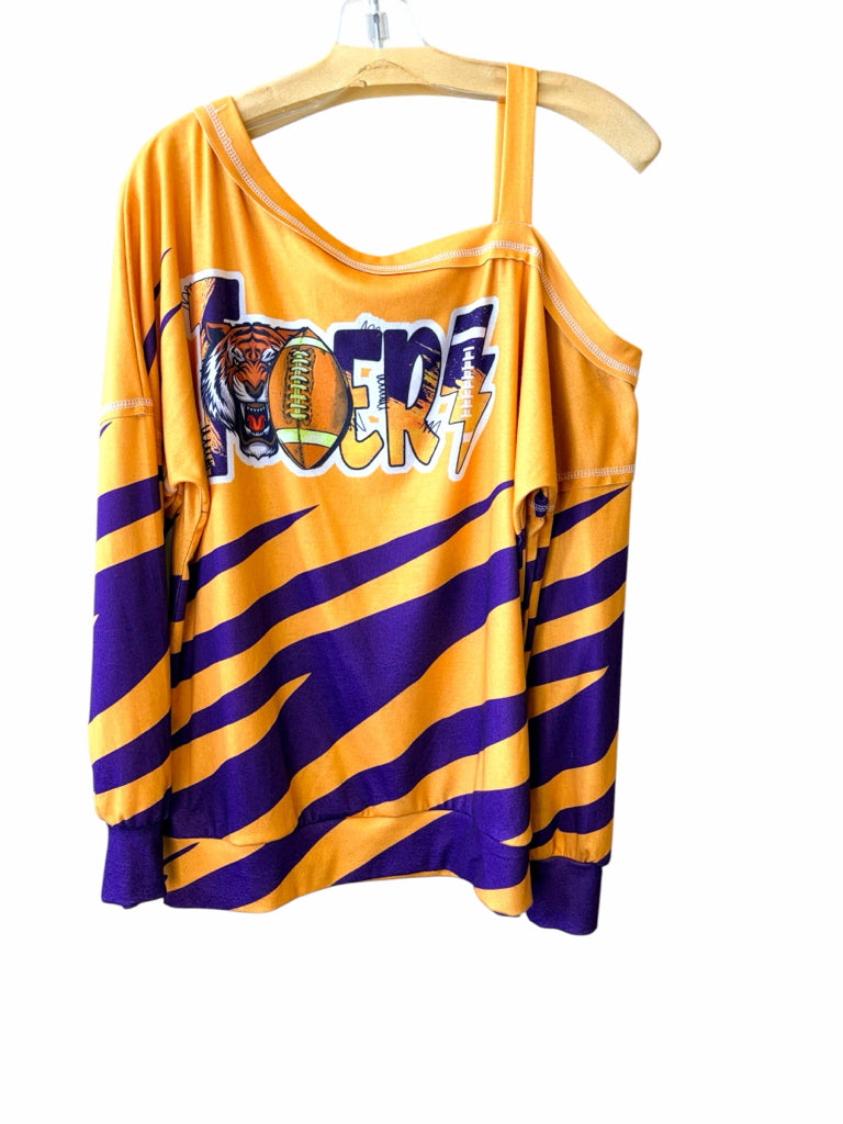Size small TOP  W