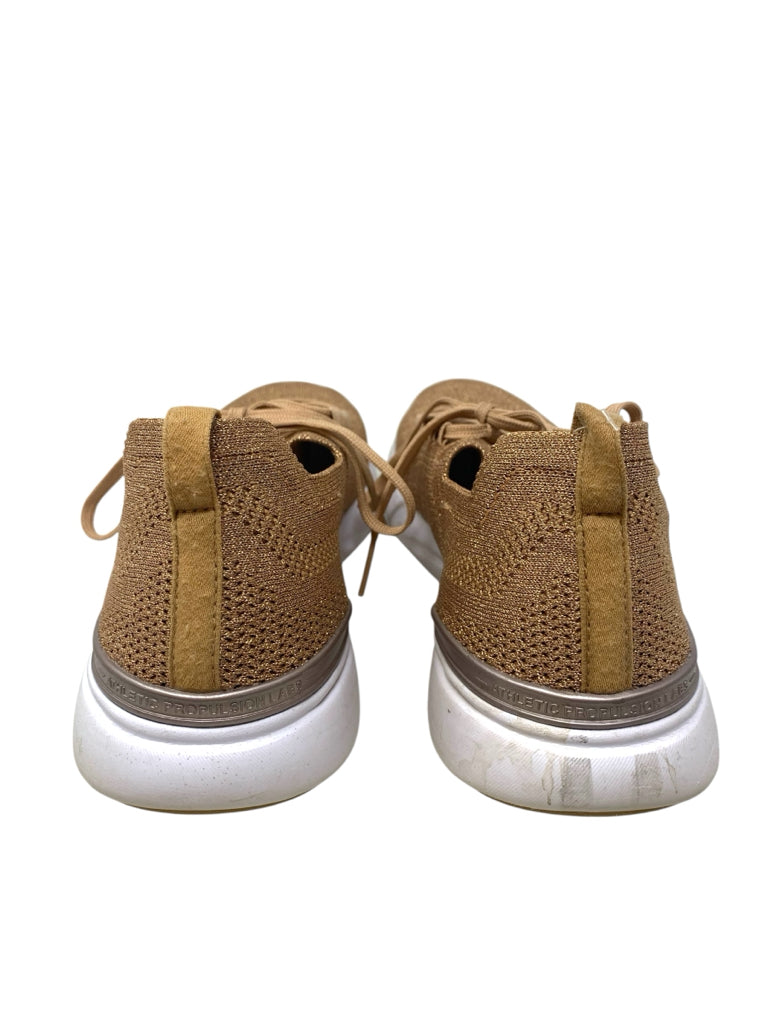 APL  9.5 SNEAKERS W
