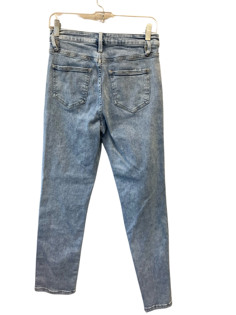 MOCO  BOUTIQUE  7 JEANS W