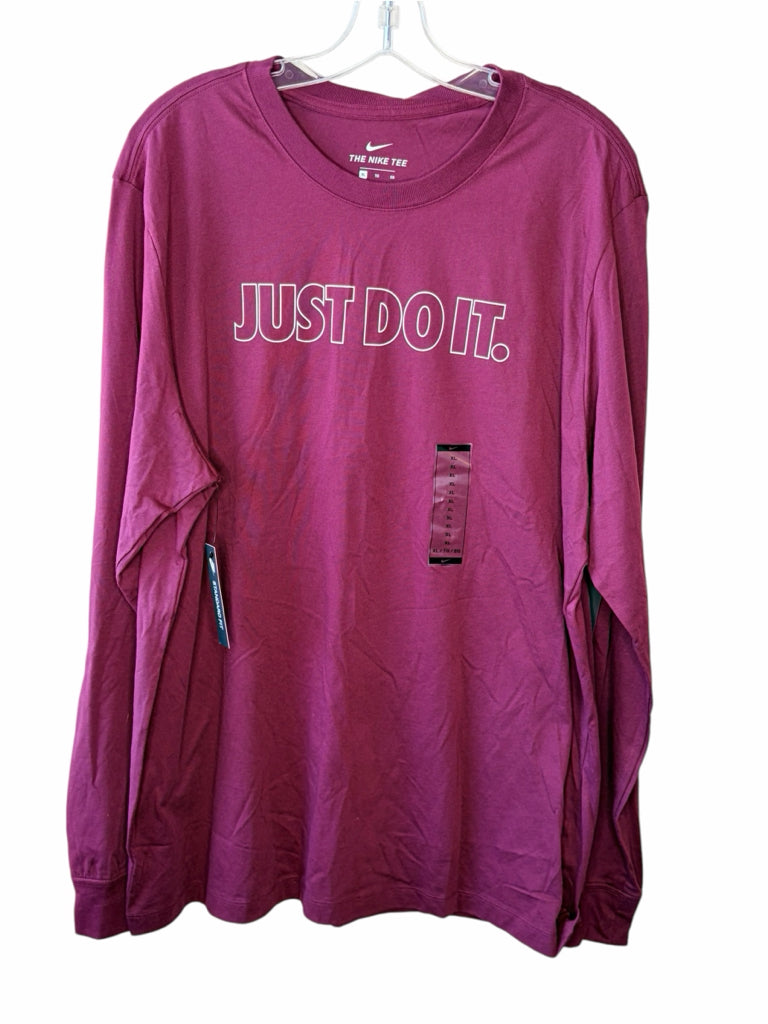 NIKE Size x-lg GYM W