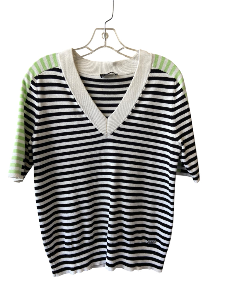DKNY Size small TOP  W