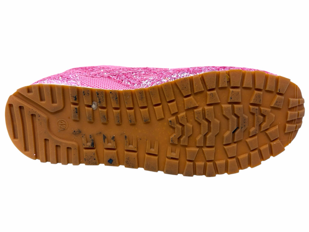 Size 10 SNEAKERS W