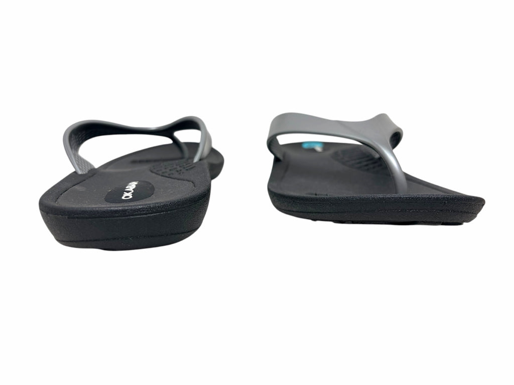 OKABASHI Size 7-8 FLIPFLOP W