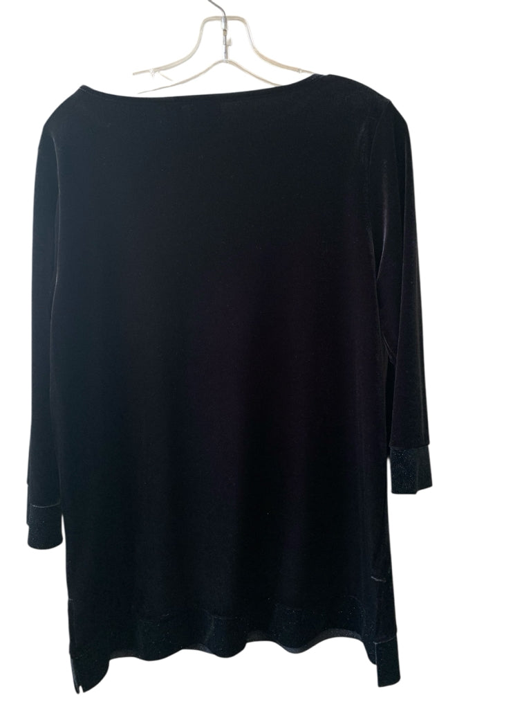 CHICO'S  medium TOP  W