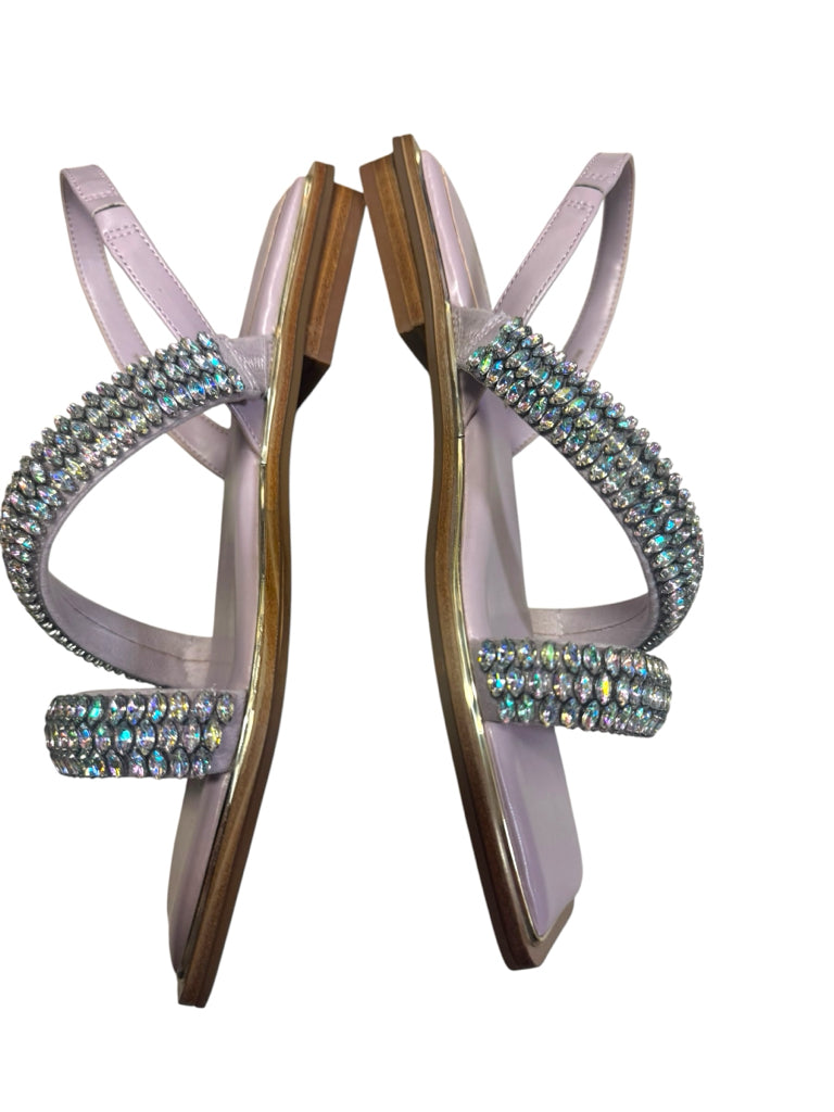 VINCE CAMUTO Size 8 SANDALS W