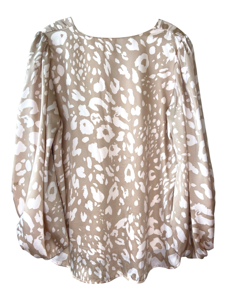 ADRIENNE Size large TOP W