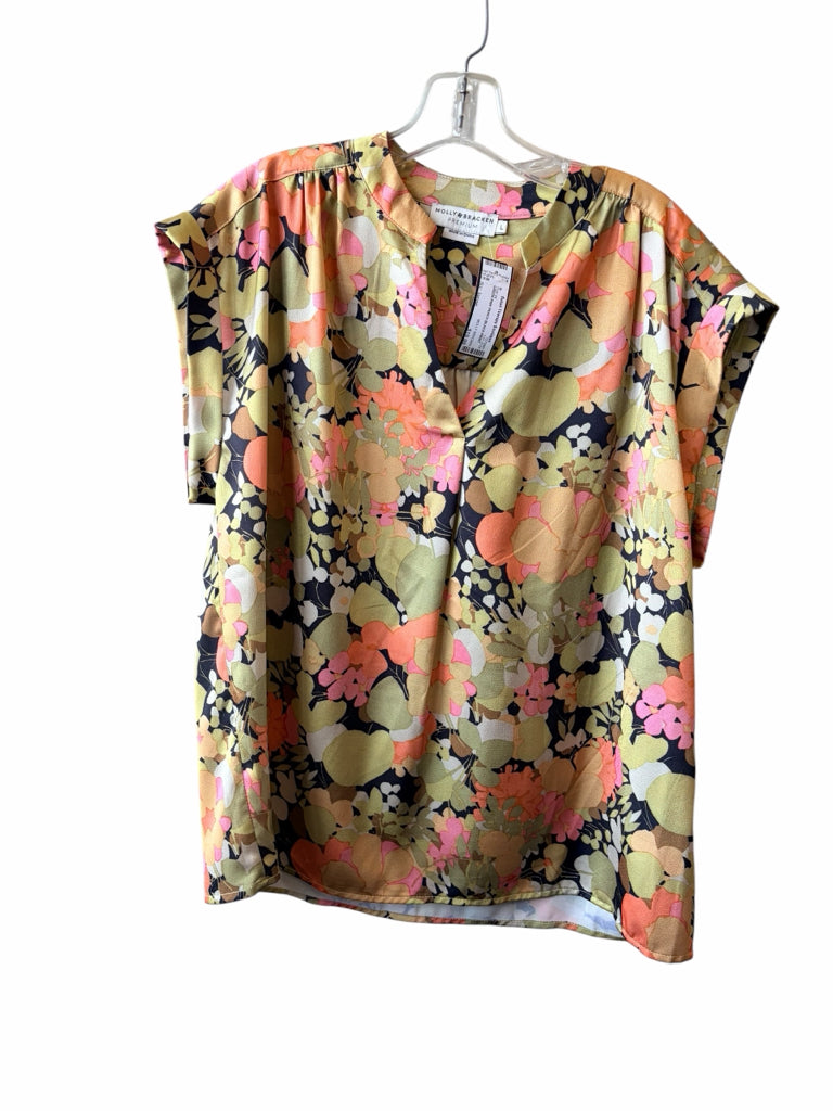 MOLLY BRACKEN Size large TOP W