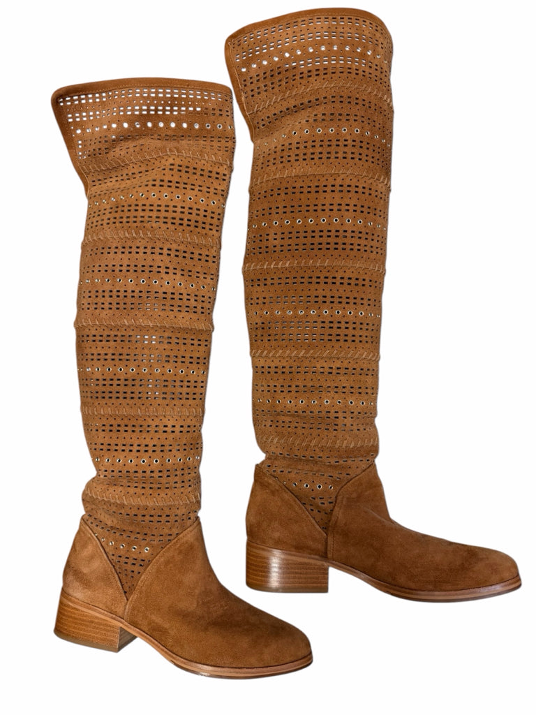 DONALD J PLINER Size 8.5 BOOT W