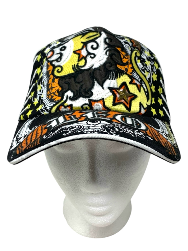 HAT W