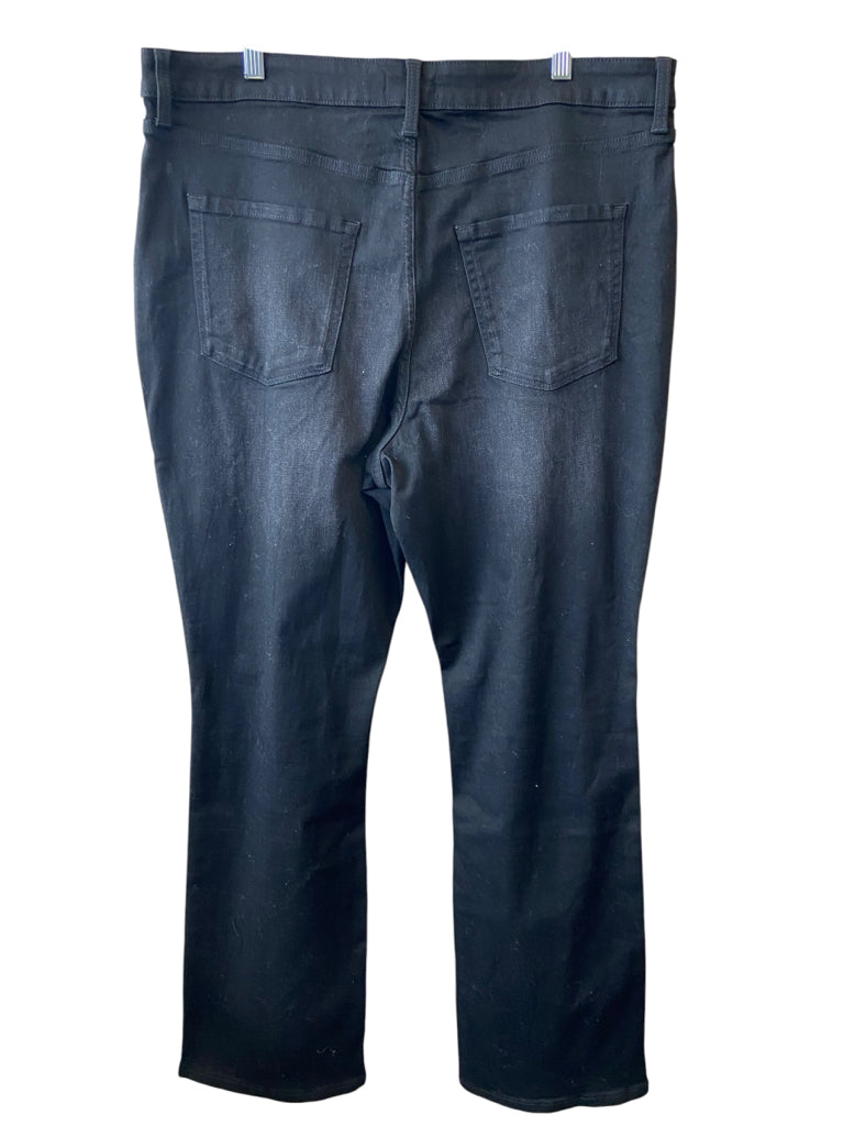 LAUREN CONRAD Size 18 JEANS W