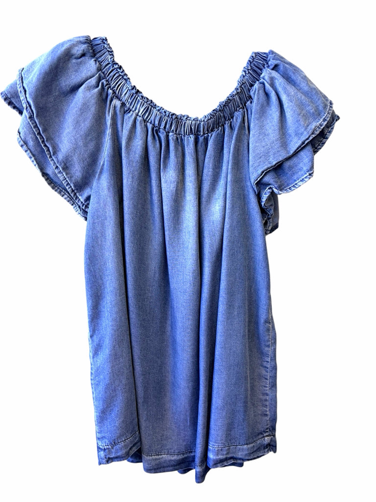 SHE & SKY Size small TOP W
