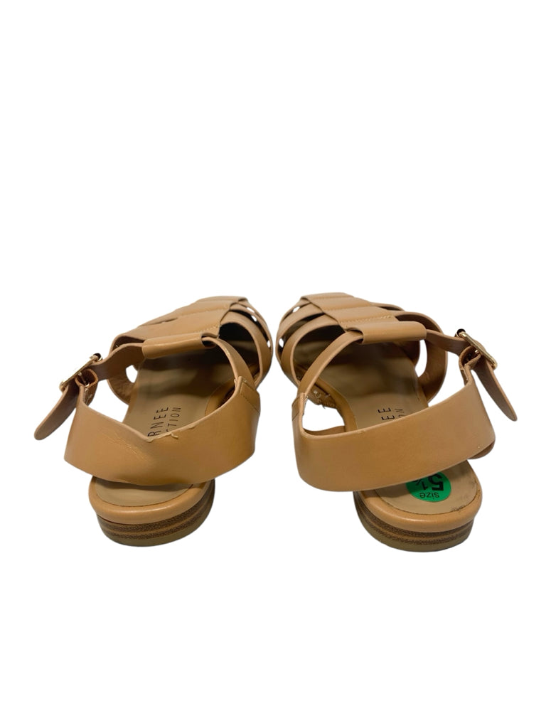 JOURNEE COLLECTION  5.5 SANDALS W
