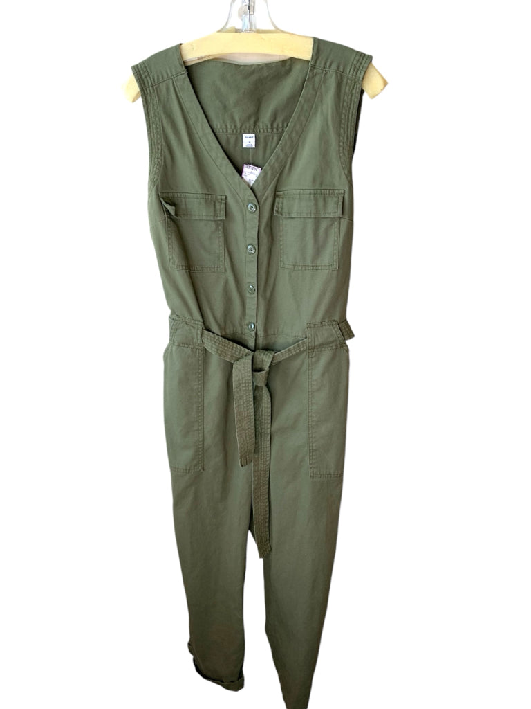 OLD NAVY  medium JUMPSUIT W