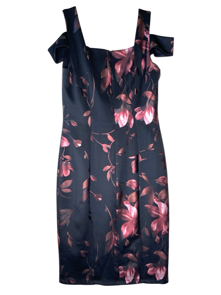 EN FOCUS Size 6 DRESS W