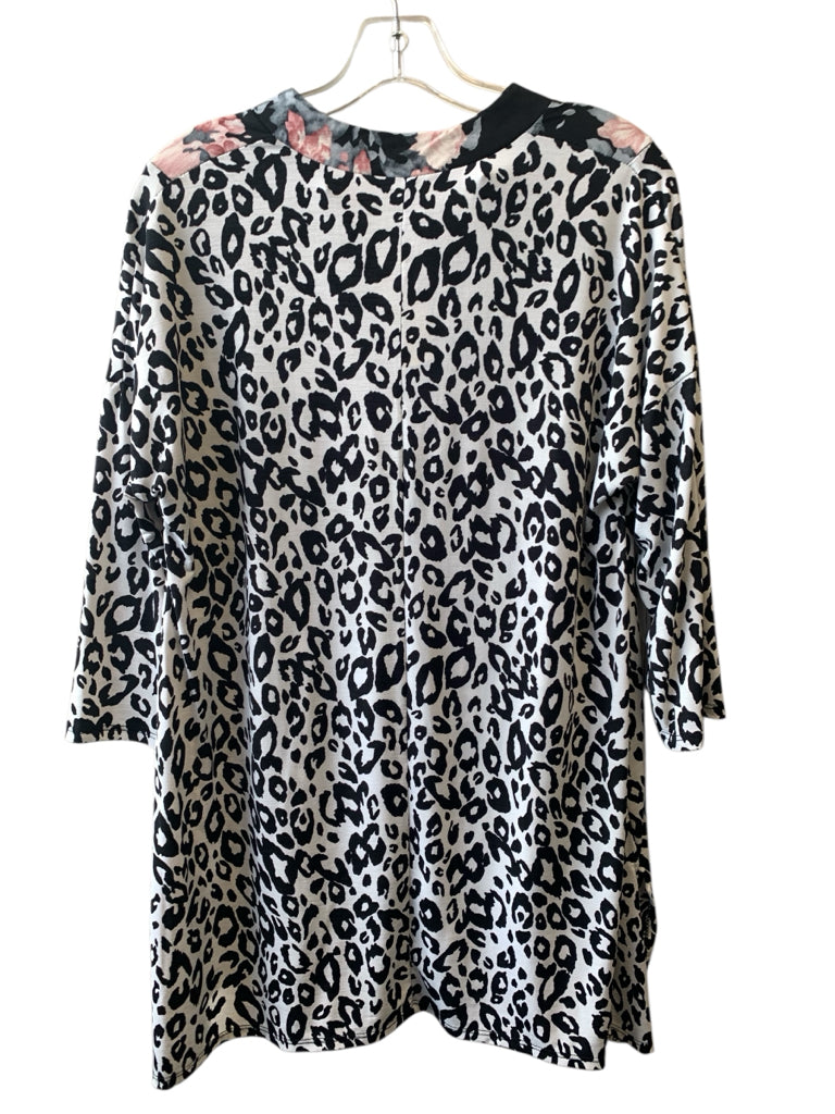 HONEY ME  medium TOP W