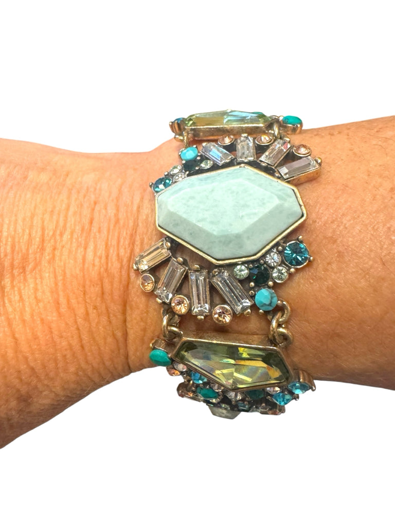 CHLOE & ISABEL Size OSFM BRACELET