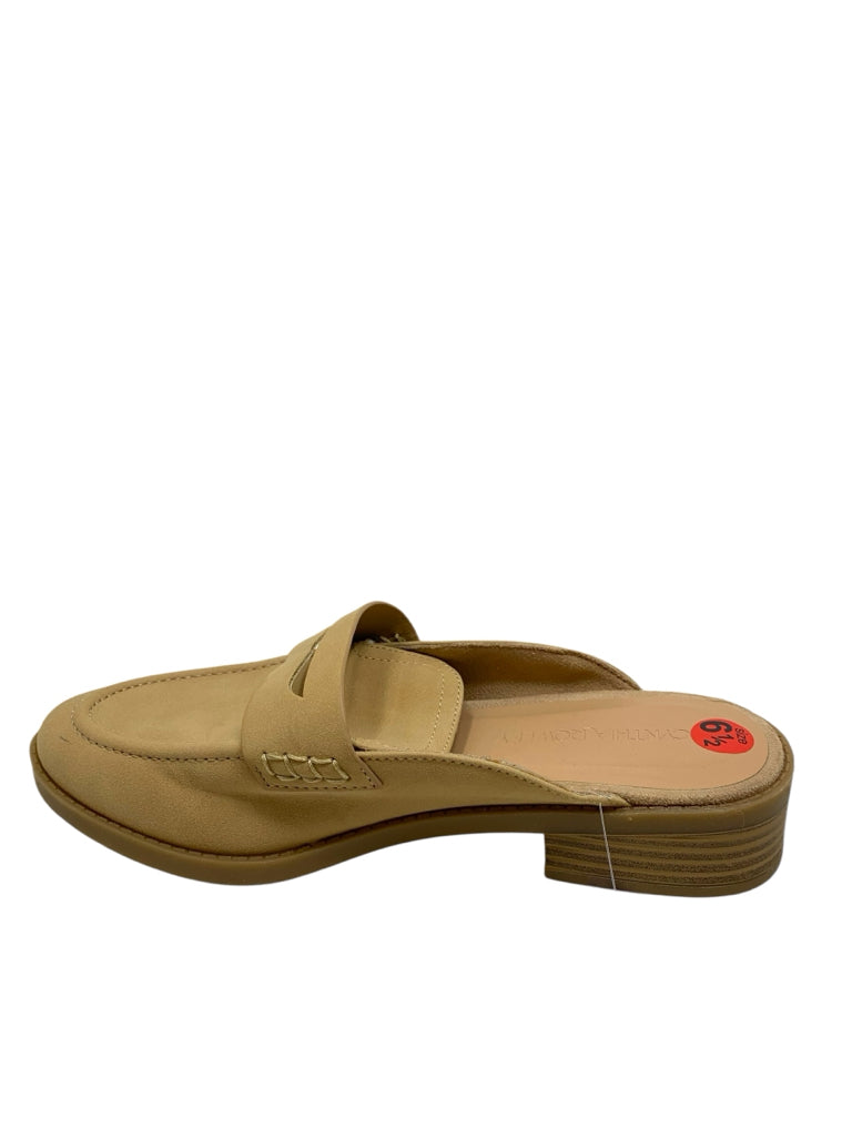 CYNTHIA ROWLEY  6.5 SLIDE W