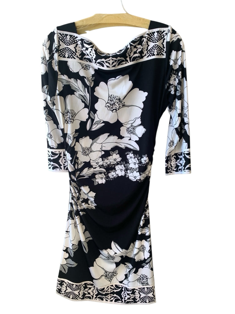 WHITE HOUSE BLACK MARKET  small DRESS  W