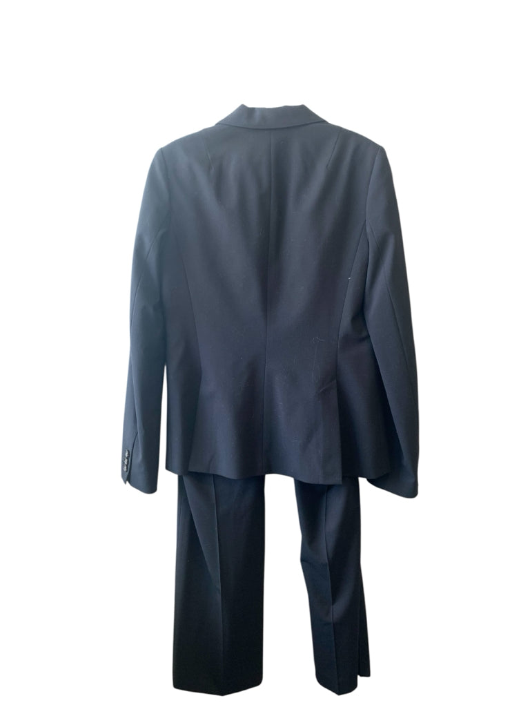BANANA REPUBLIC  8 PT SUIT W