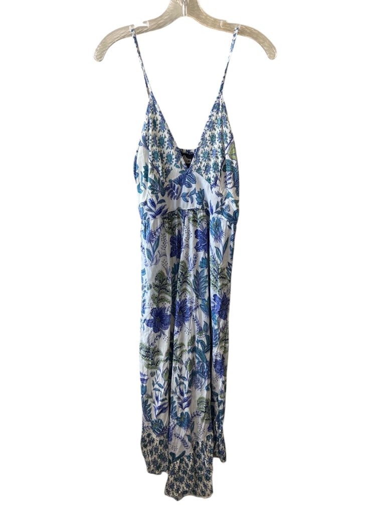 BEBE Size small JUMPSUIT W