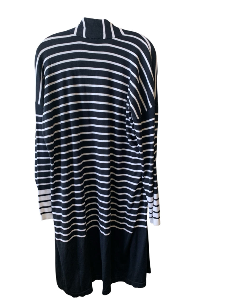 CABI Size large CARDIGAN W