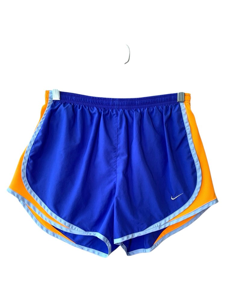 NIKE  medium GYM W