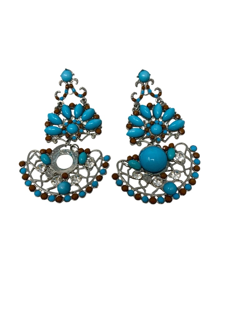 PREMIER DESIGNS Size PIERCED EARRINGS