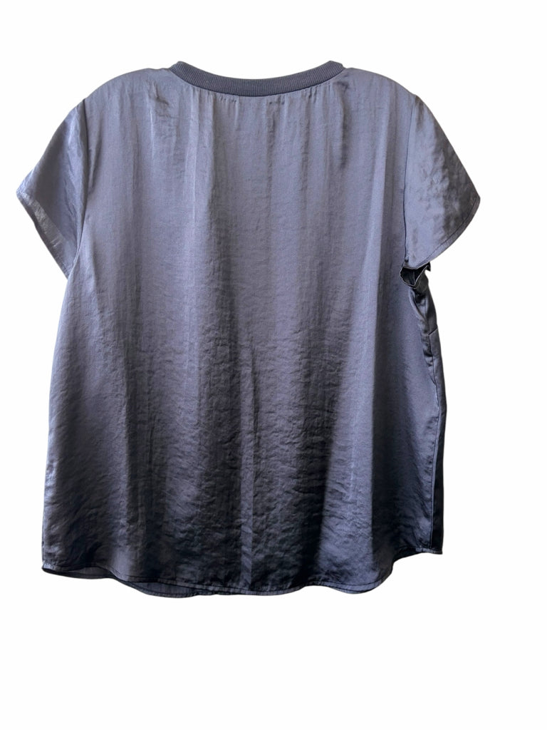 CABI Size medium TOP W