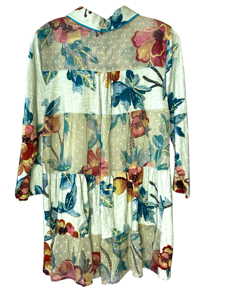 SOFT SURROUNDINGS Size medium BLOUSE W