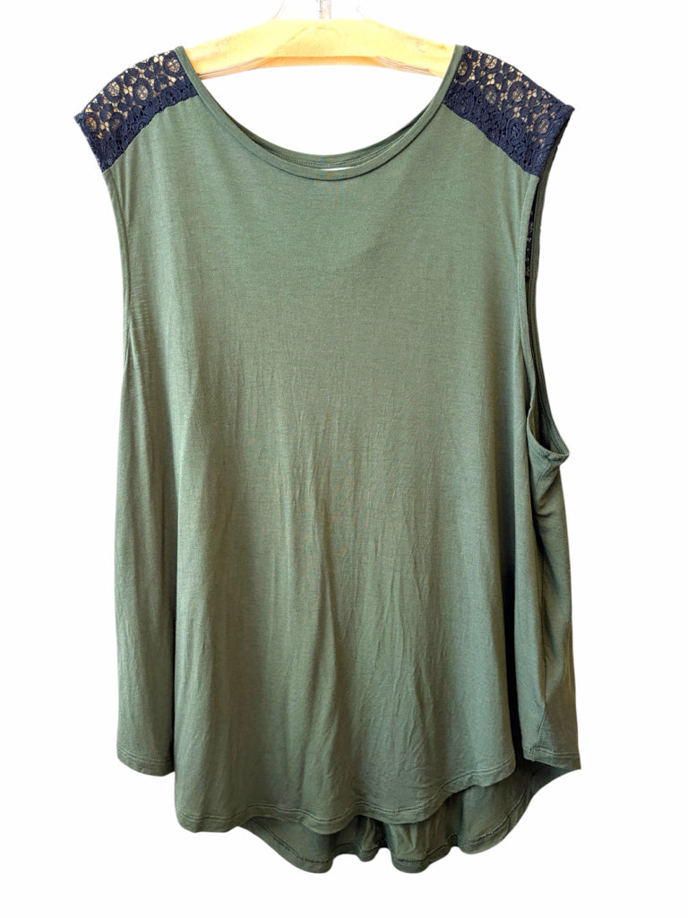 OLD NAVY Size xXL TOP W