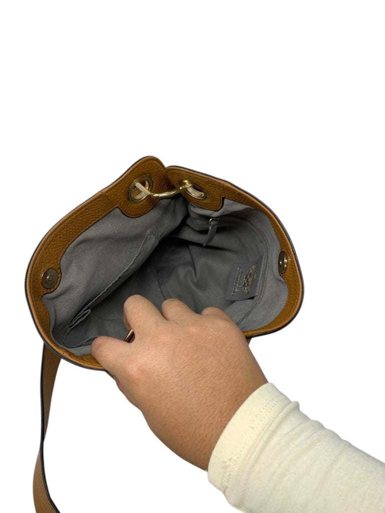 VINCE CAMUTO  medium TOTE W